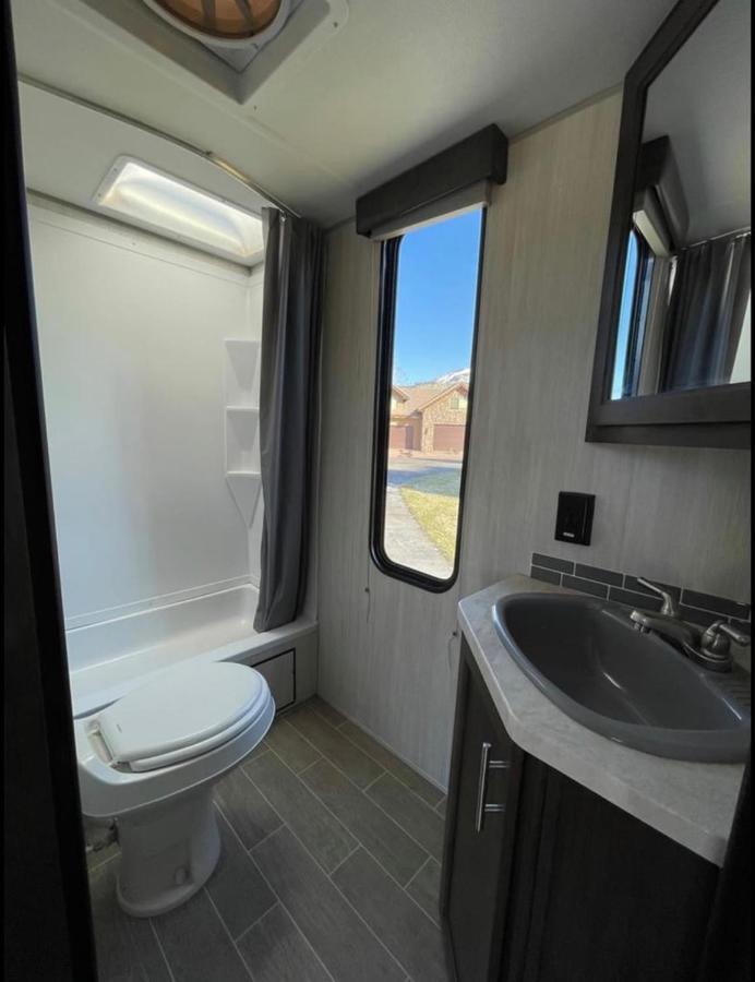2020 Camper Fully Hooked-Up At St. George Rv Park! Exterior foto